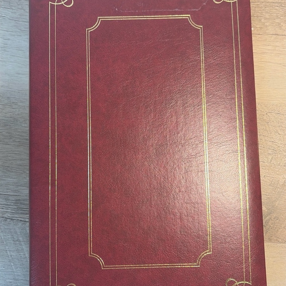 Vintage Burgundy Photo Album W/Gold Decorative Stamping Holds 168 Photos